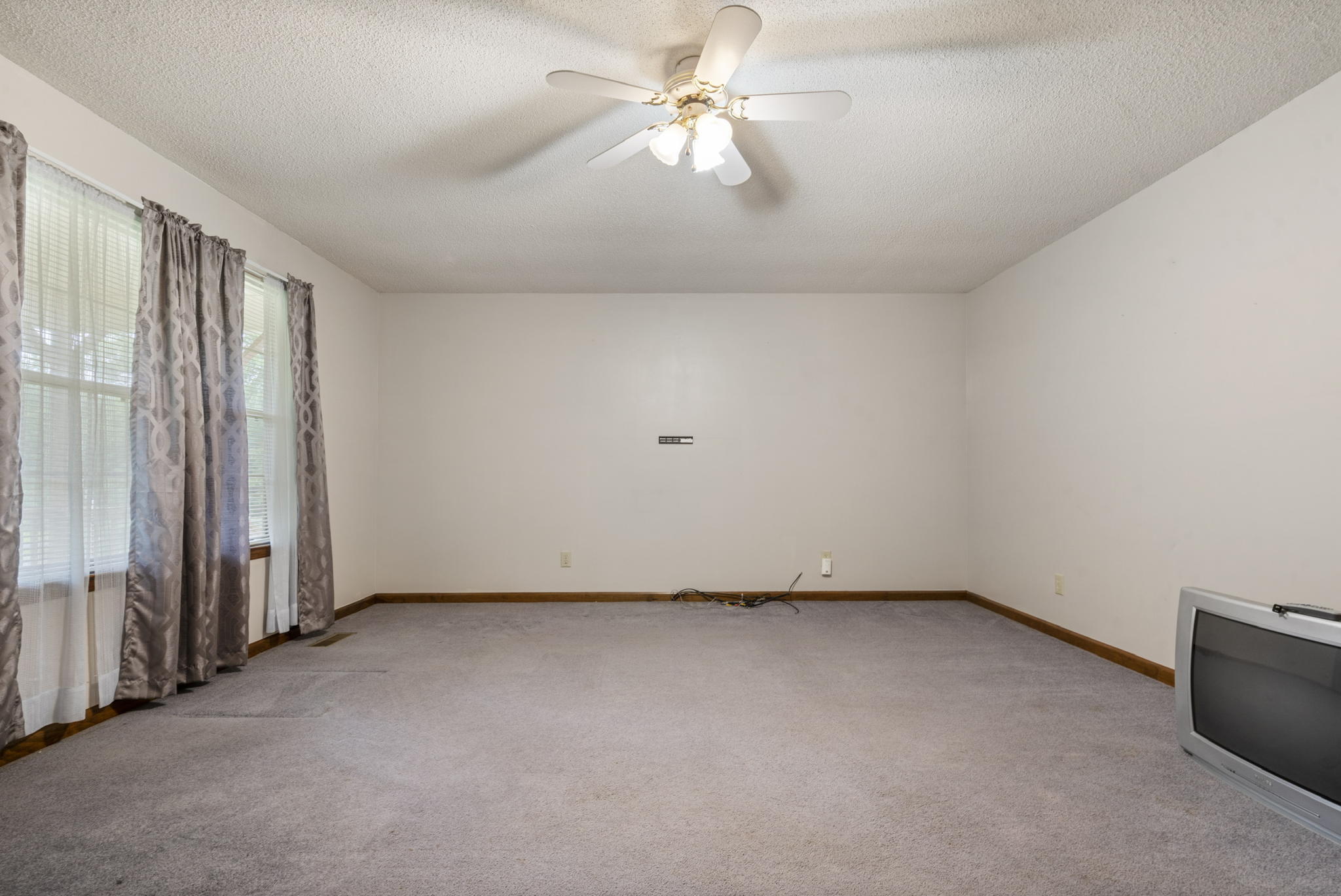 1463 Red Hill Valley Road Southeast Cleveland, TN 37323 - Photo 22 of 35 25-web-or-mls-A03CF3C7-ADC7-44CD-9E42-A4