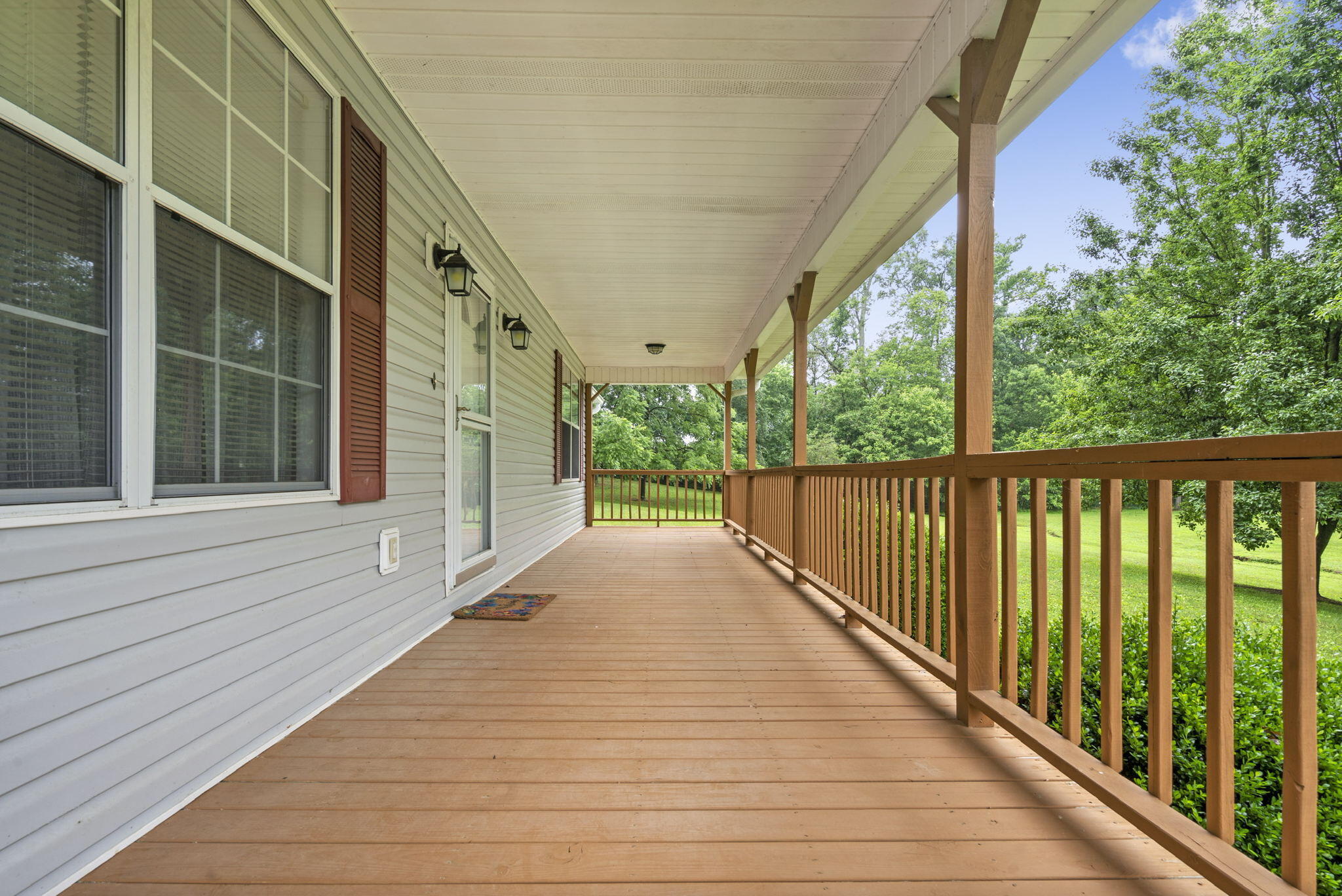 1463 Red Hill Valley Road Southeast Cleveland, TN 37323 - Photo 6 of 35 5-web-or-mls-87F7985F-AC56-4C30-AAEB-3F3