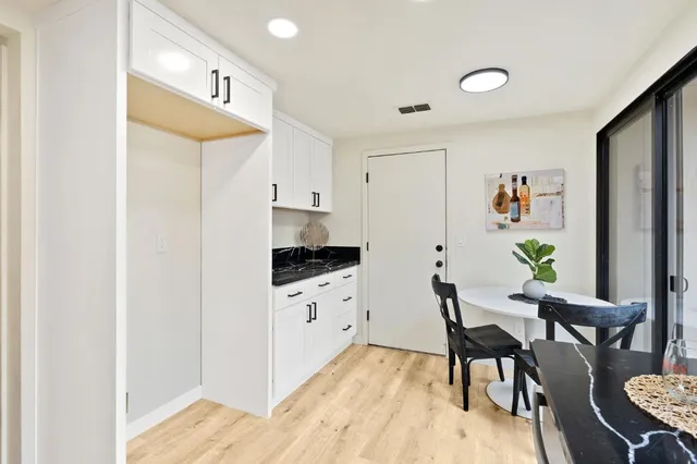 $329,999 | 6746 Calvine Road, Sacramento, CA 95823