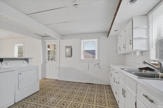 $69,900 | 107 North Delawanda Avenue, Muncie, IN 47303