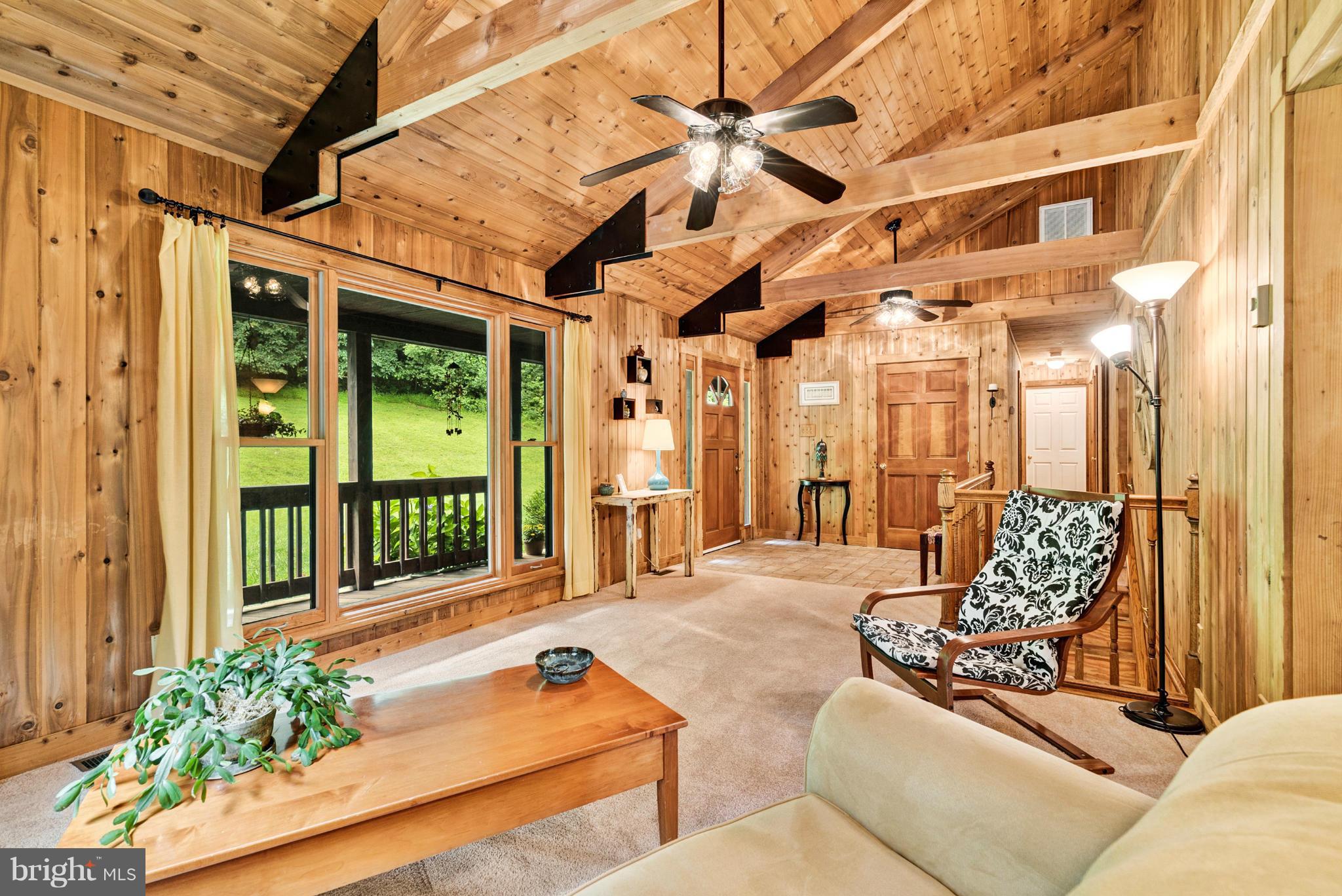 100 Cappy Road Linden, VA 22642 - Photo 6 of 23 Family Room