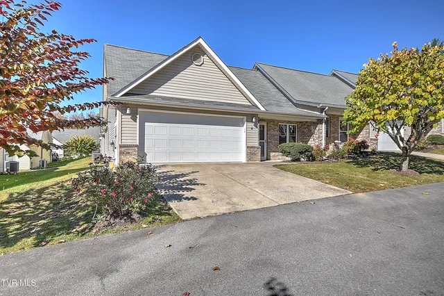 $249,900 | 527 Redstone Drive, Unit 6, Bristol, TN 37620