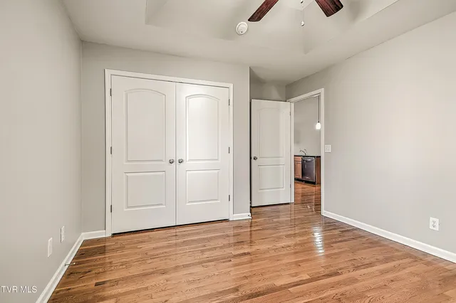 $249,900 | 527 Redstone Drive, Unit 6, Bristol, TN 37620