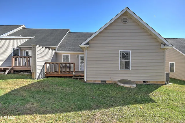 $249,900 | 527 Redstone Drive, Unit 6, Bristol, TN 37620