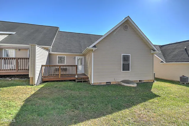 $249,900 | 527 Redstone Drive, Unit 6, Bristol, TN 37620
