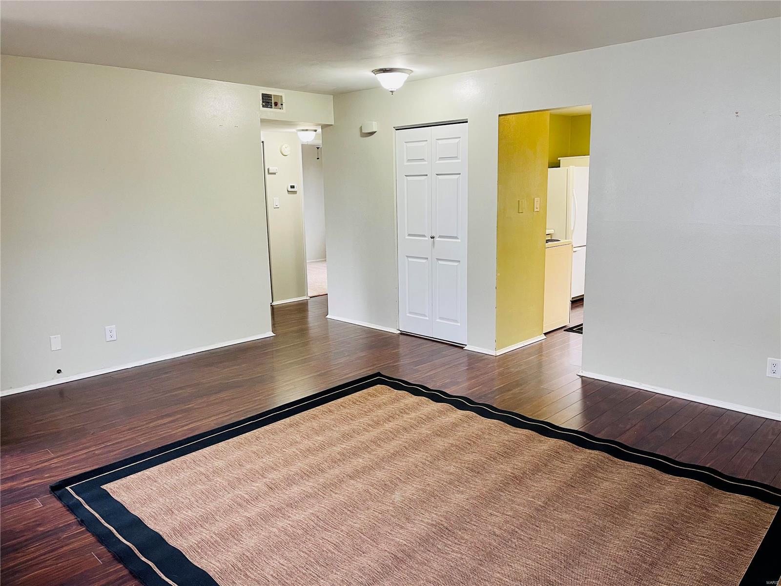 5310 Godfrey Road, Unit 22 Godfrey, IL 62035 - Photo 3 of 18 Gallery Image 3
