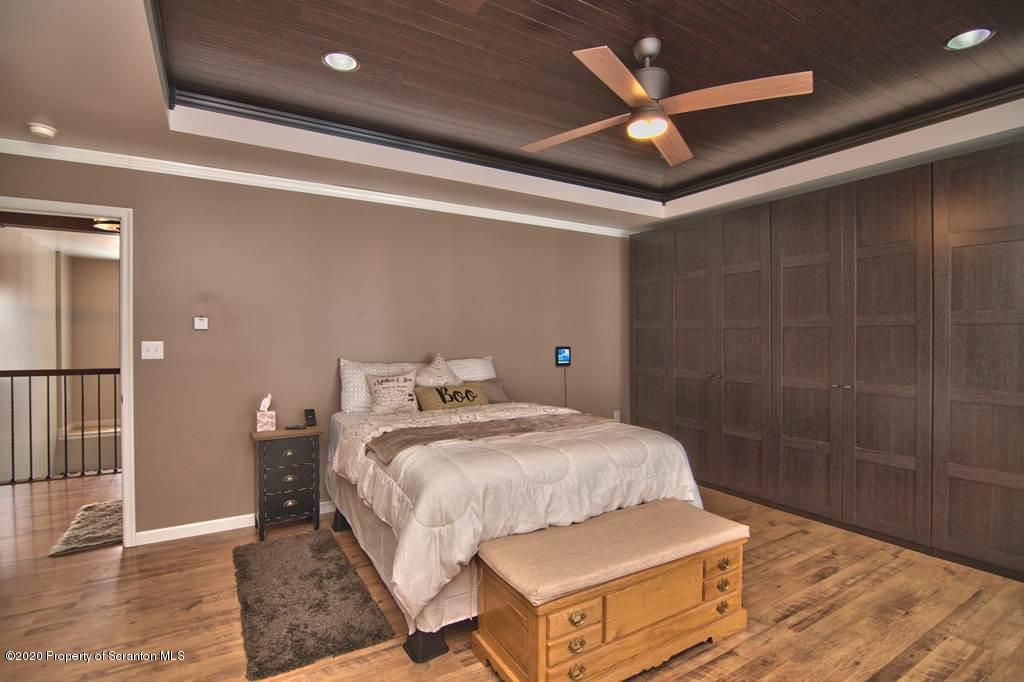 201 Spring Run Lane Moscow, PA 18444 - Photo 31 of 62 Gallery Image 31