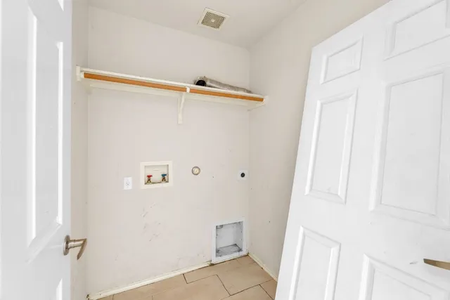 $250,000 | 12213 Prairie Glen Court, Del Valle, TX 78617