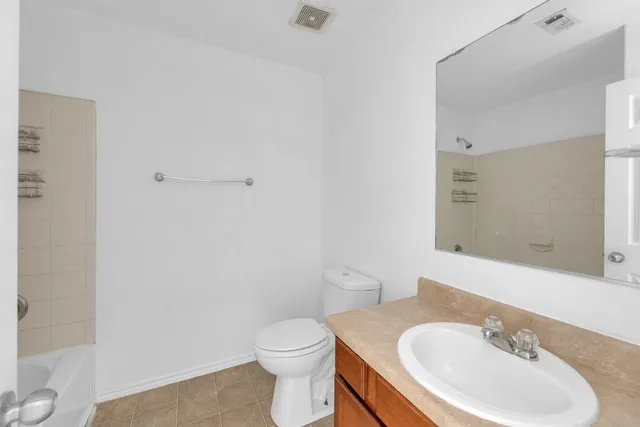 $250,000 | 12213 Prairie Glen Court, Del Valle, TX 78617