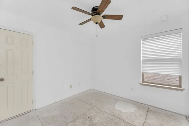 $250,000 | 12213 Prairie Glen Court, Del Valle, TX 78617