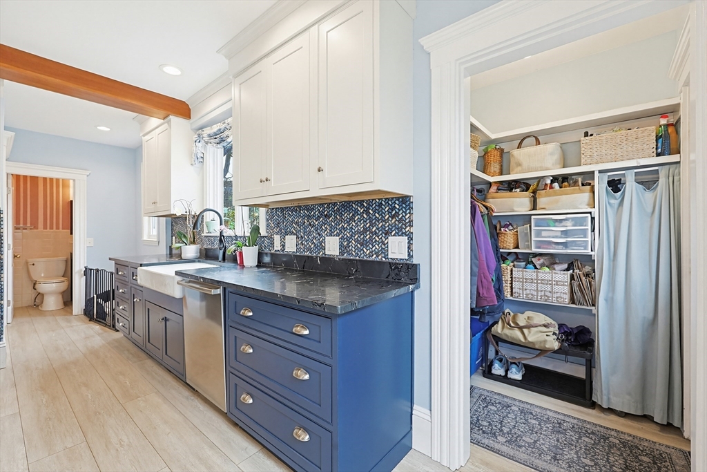 63 Walker Road Swampscott, MA 01907 - Photo 15 of 39 Gallery Image 15