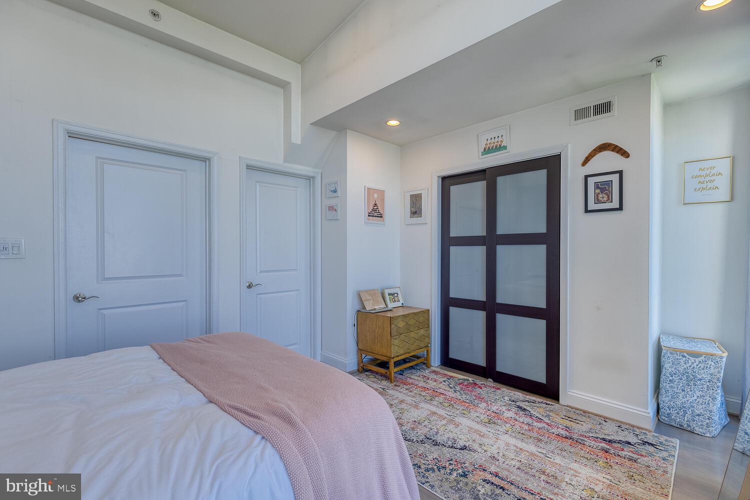 2713 Ontario Road Northwest, Unit 4 Washington, DC 20009 - Photo 19 of 37