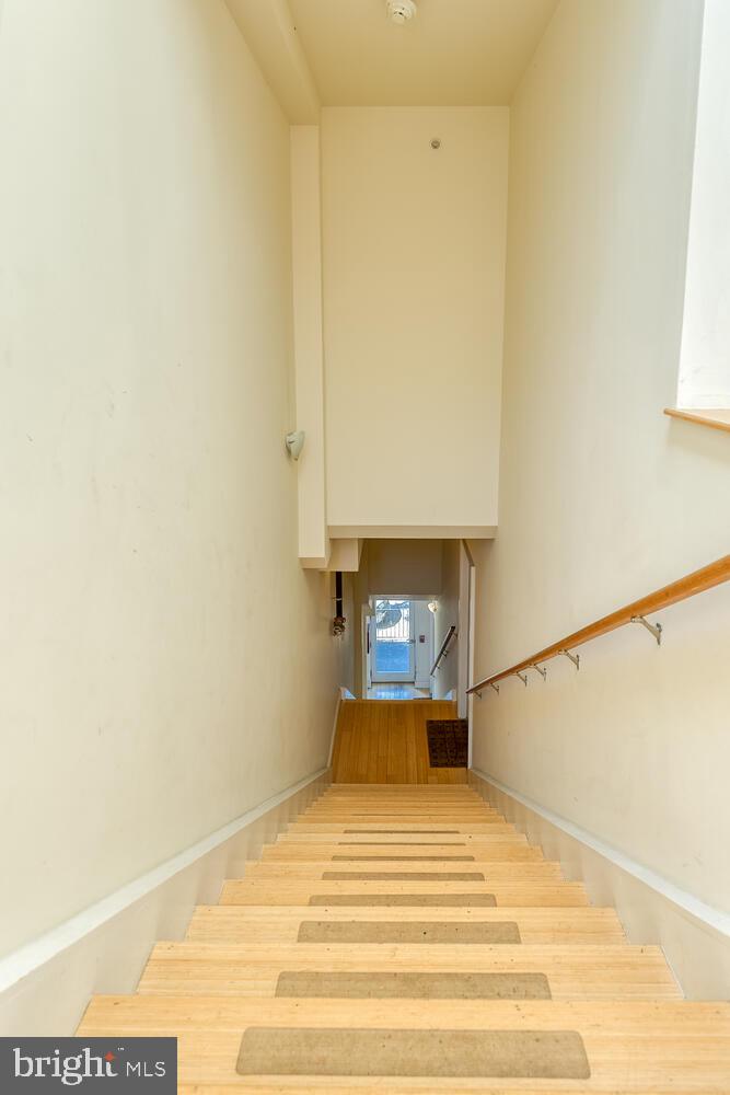 2713 Ontario Road Northwest, Unit 4 Washington, DC 20009 - Photo 30 of 37