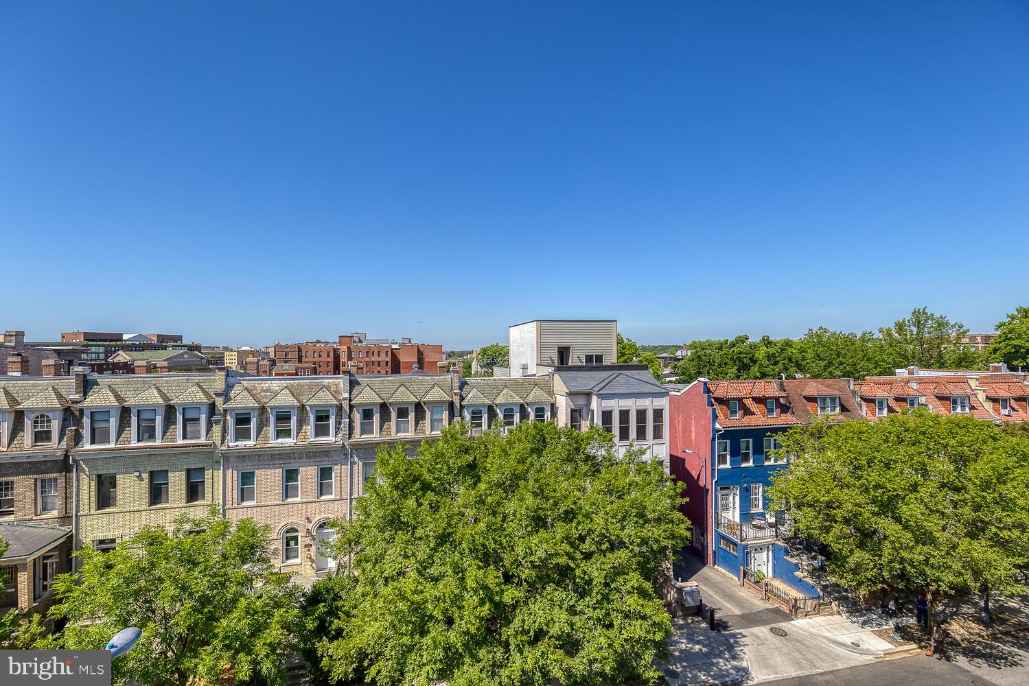2713 Ontario Road Northwest, Unit 4 Washington, DC 20009 - Photo 33 of 37