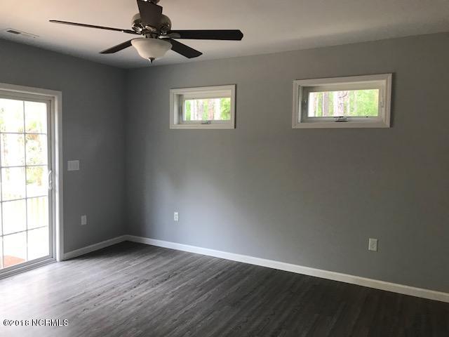 1150 Lexington Road Boiling Spring Lakes, NC 28461 - Photo 6 of 15 Master Bedroom