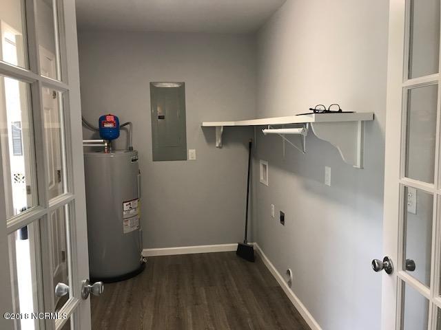 1150 Lexington Road Boiling Spring Lakes, NC 28461 - Photo 10 of 15 Laundry Room