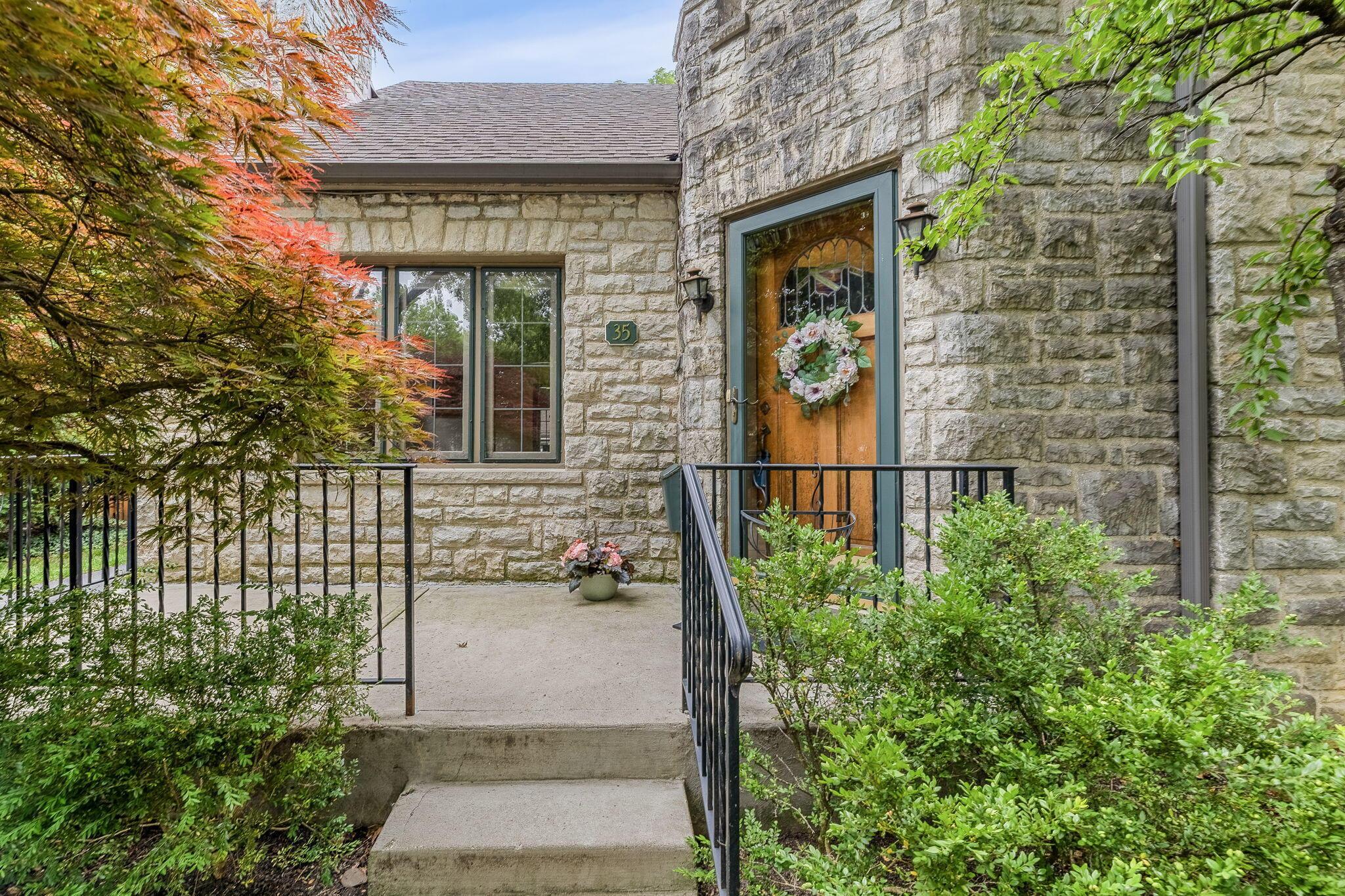 35 Brevoort Road Columbus, OH 43214 - Photo 2 of 48 Welcome!