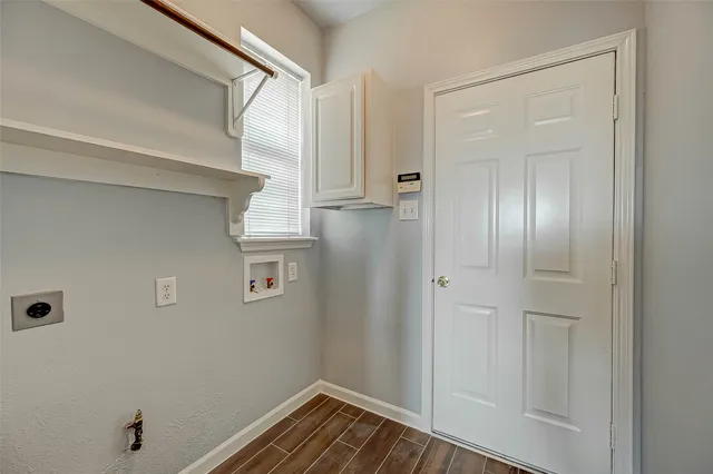 $2,150 | 3306 Stratford Pointe Drive, Sugar Land, TX 77498