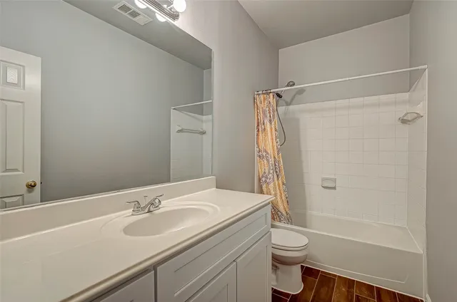 $2,150 | 3306 Stratford Pointe Drive, Sugar Land, TX 77498