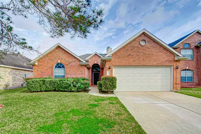 $2,150 | 3306 Stratford Pointe Drive, Sugar Land, TX 77498