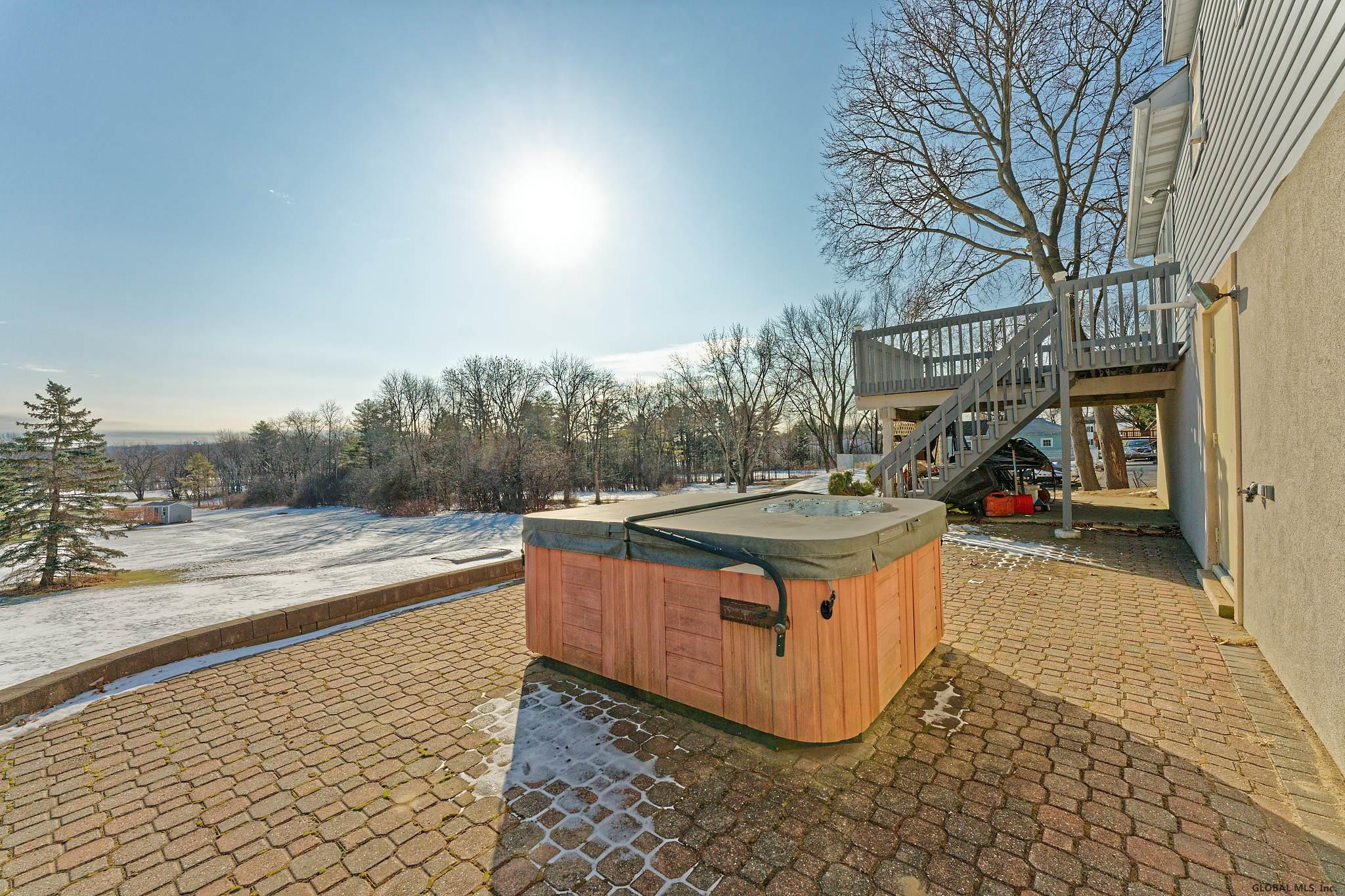 43 Lansing Road North Schenectady, NY 12304 - Photo 8 of 37 Photo 8