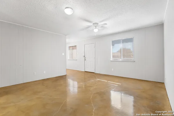 $1,175 | 222 Redbud Lane, Unit A, New Braunfels, TX 78130