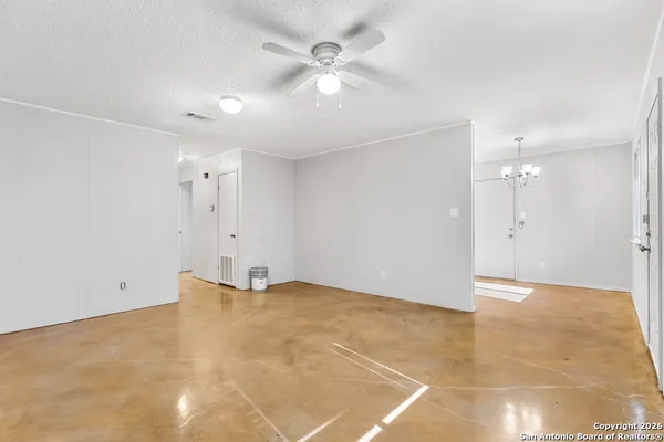 $1,175 | 222 Redbud Lane, Unit A, New Braunfels, TX 78130