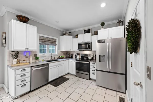 $649,900 | 2347 Highway 77, Atwood, TN 38220