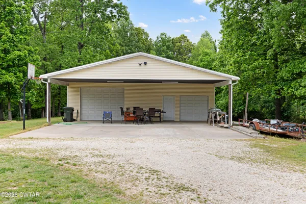 $649,900 | 2347 Highway 77, Atwood, TN 38220