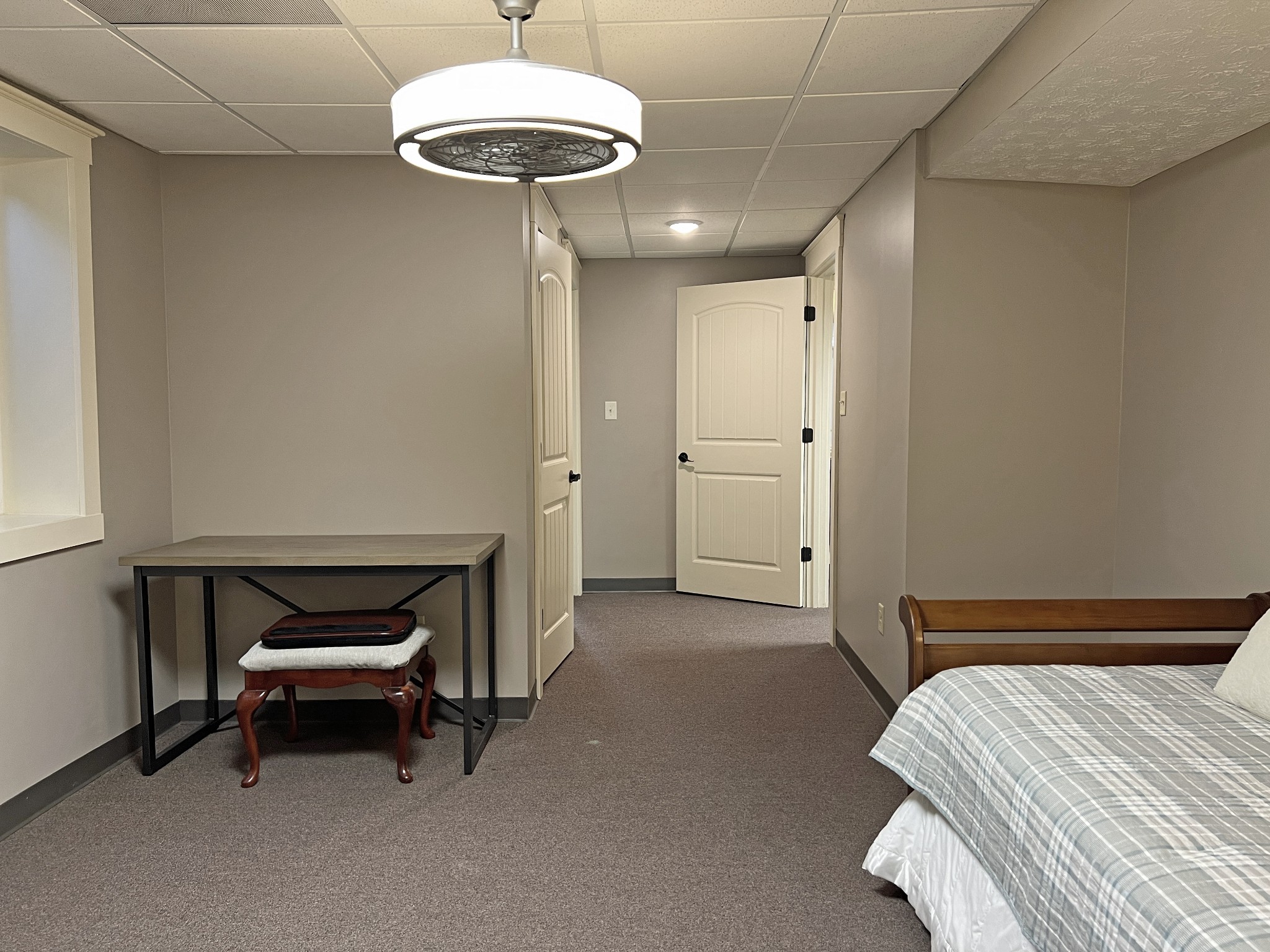 425 Alvaton- Greenhill Road Bowling Green, KY 42103 - Photo 33 of 68 a bedroom with a bed and a chandelier