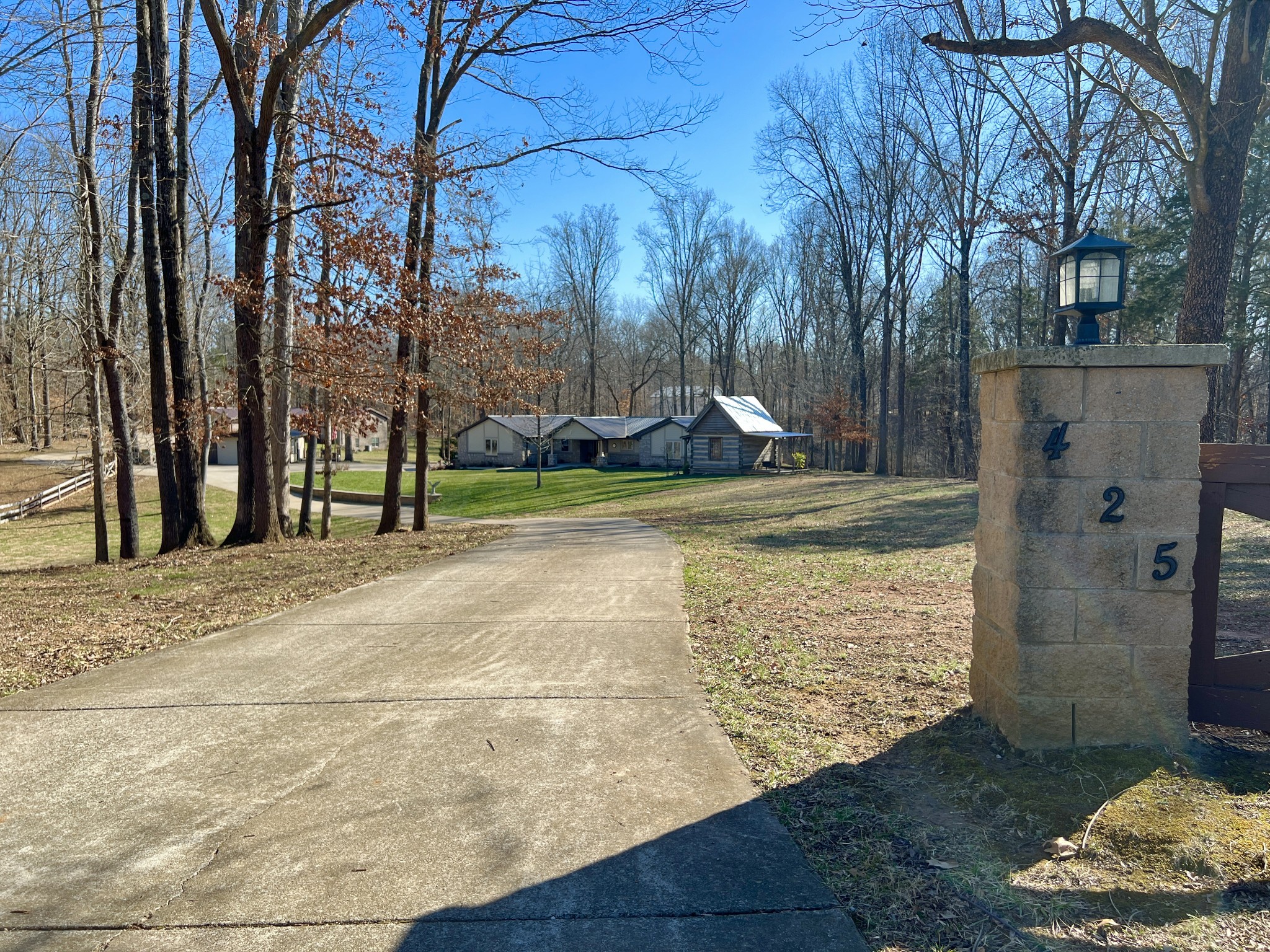 425 Alvaton- Greenhill Road Bowling Green, KY 42103 - Photo 39 of 68 a view of outdoor space with garden