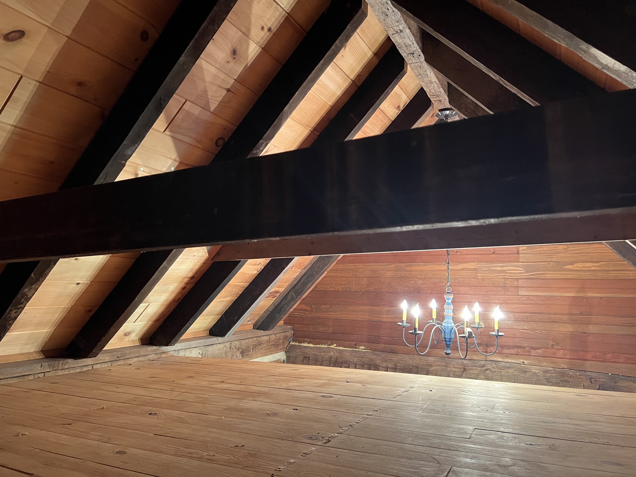 425 Alvaton- Greenhill Road Bowling Green, KY 42103 - Photo 58 of 68 a view of water heater room with wooden floor