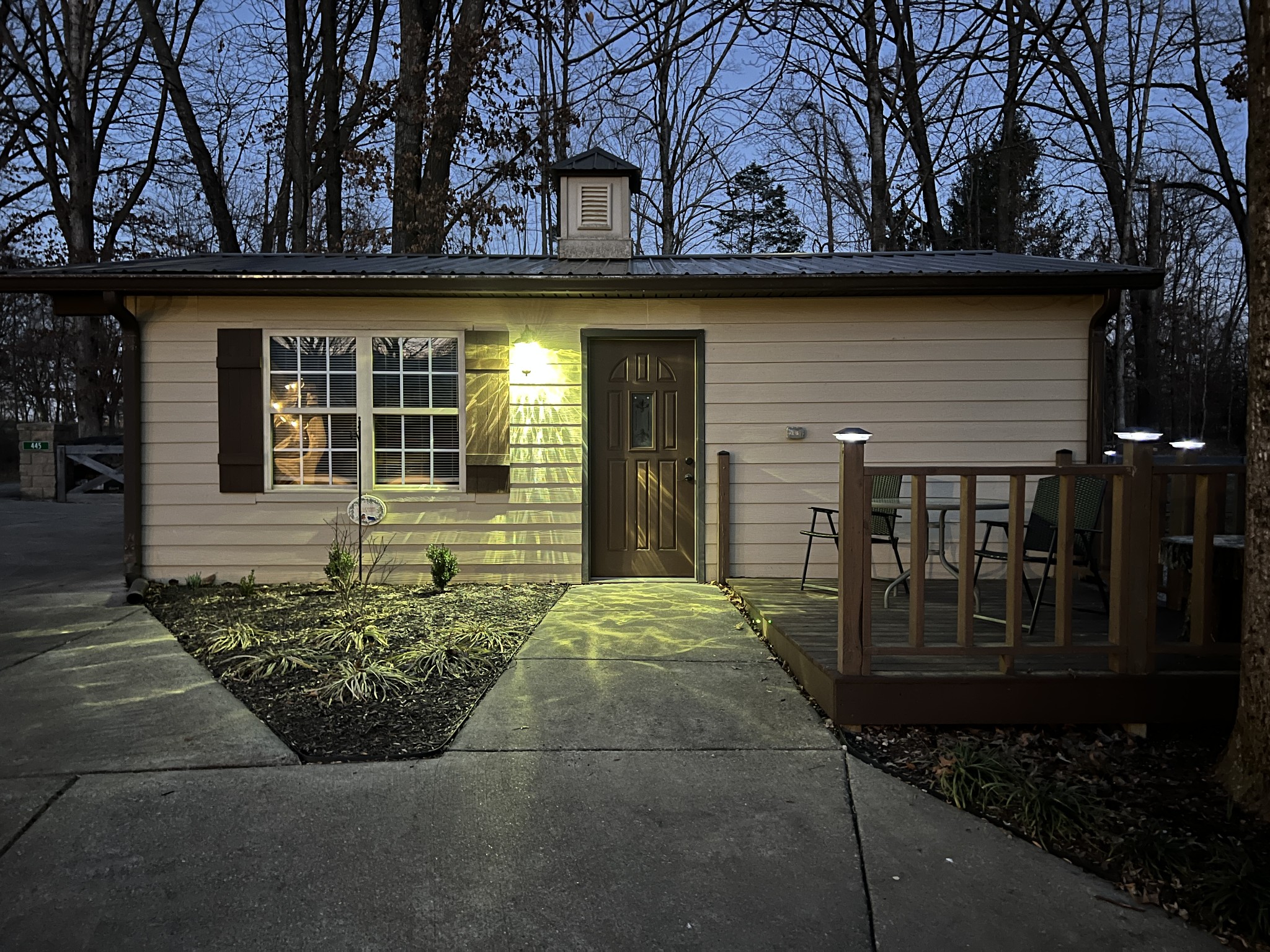 425 Alvaton- Greenhill Road Bowling Green, KY 42103 - Photo 66 of 68 a front view of a house with garden
