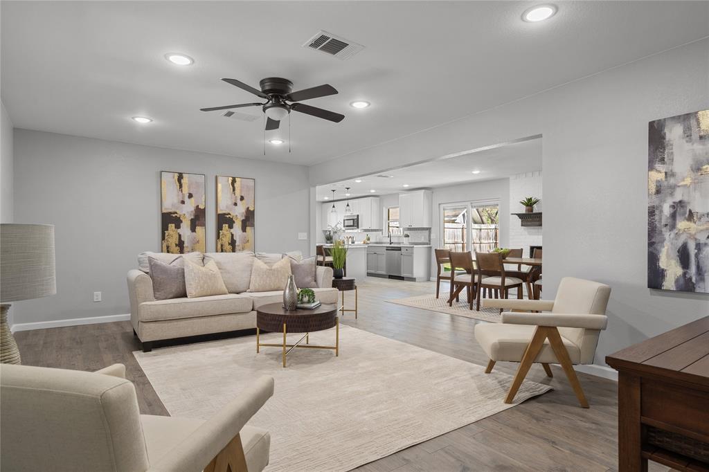 2602 Taylor Street Commerce, TX 75428 - Photo 5 of 37 a living room with furniture and kitchen view