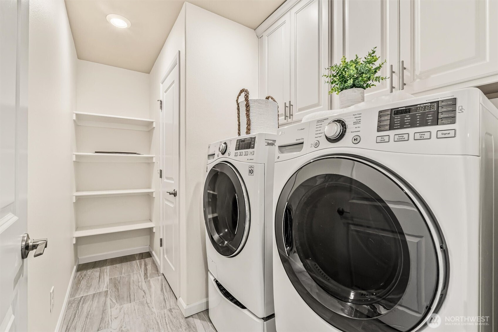 23711 43rd Drive Southeast Bothell, WA 98021 - Photo 32 of 40