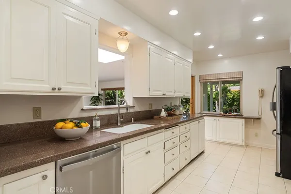 $1,235,000 | 2029 East Casa Linda Drive, West Covina, CA 91791