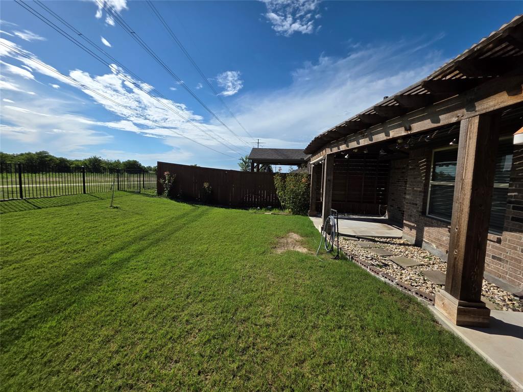 11745 Wulstone Road Fort Worth, TX 76052 - Photo 33 of 40