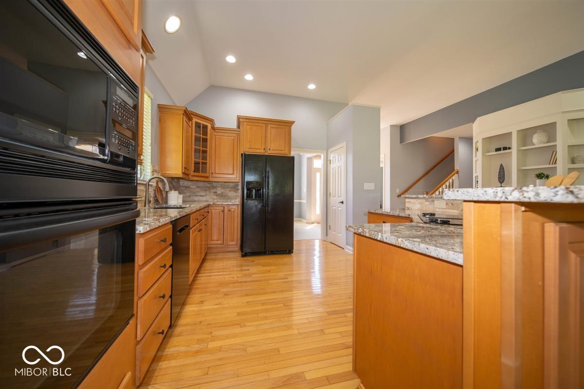 10909 Innisbrooke Lane Fishers, IN 46037 - Photo 15 of 41 Gallery Image 15
