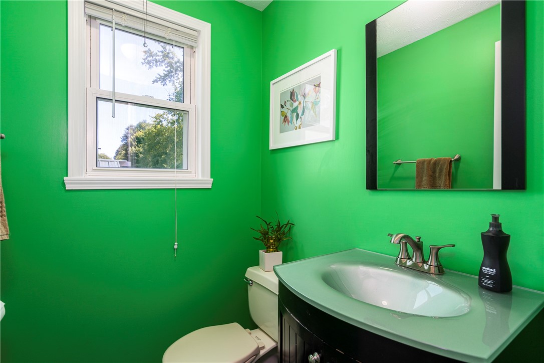 151 Dorking Road Brighton, NY 14610 - Photo 19 of 42