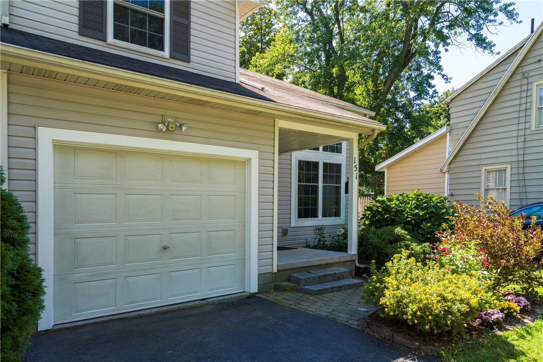 151 Dorking Road Brighton, NY 14610 - Photo 3 of 42