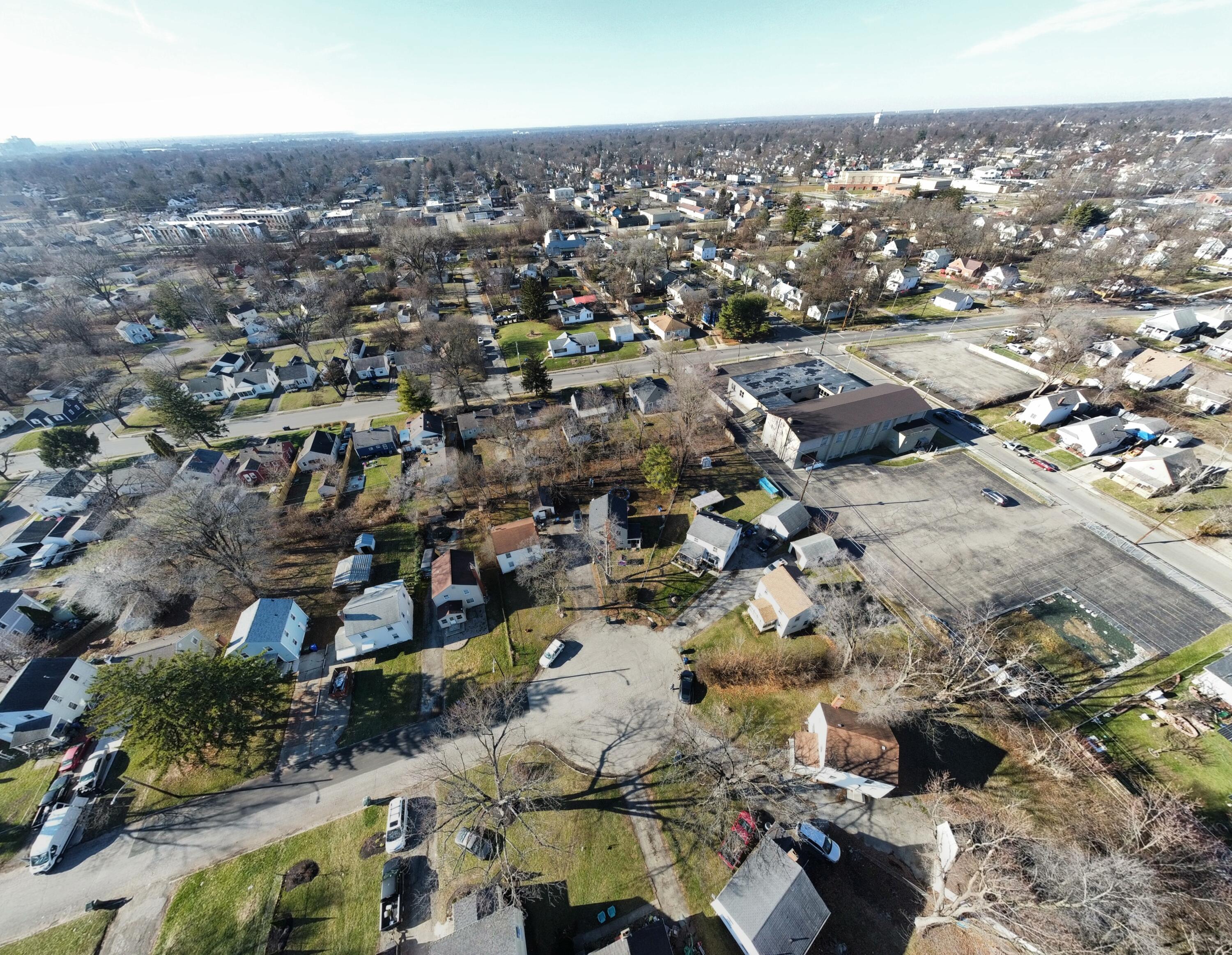 2453 Delbert Road Columbus, OH 43211 - Photo 29 of 30 dji_fly_20231214_133344_690_170257928510