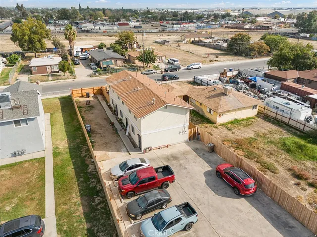 $575,000 | 722 South Williams Street, Bakersfield, CA 93307