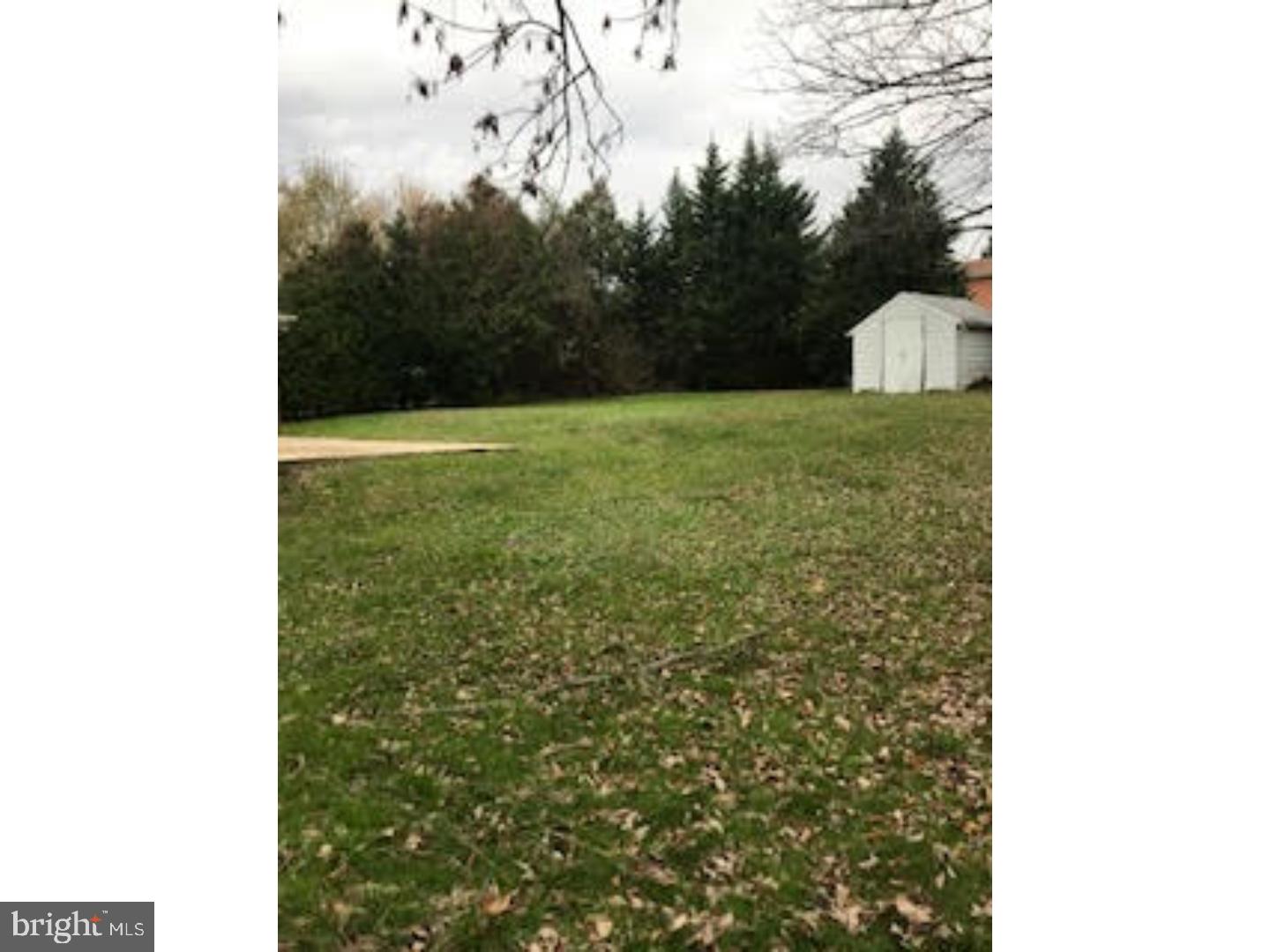 430 Hidden Valley Road Aston, PA 19014 - Photo 15 of 15 Back Yard