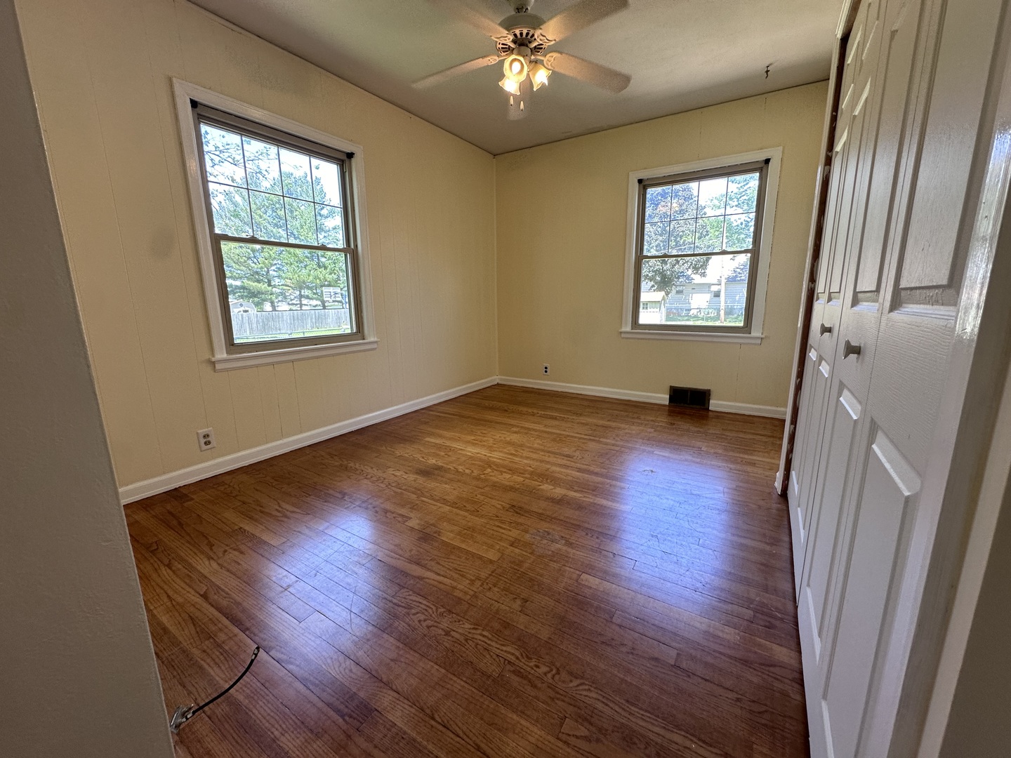 212 East Miller Road Sterling, IL 61081 - Photo 14 of 30 Gallery Image 14