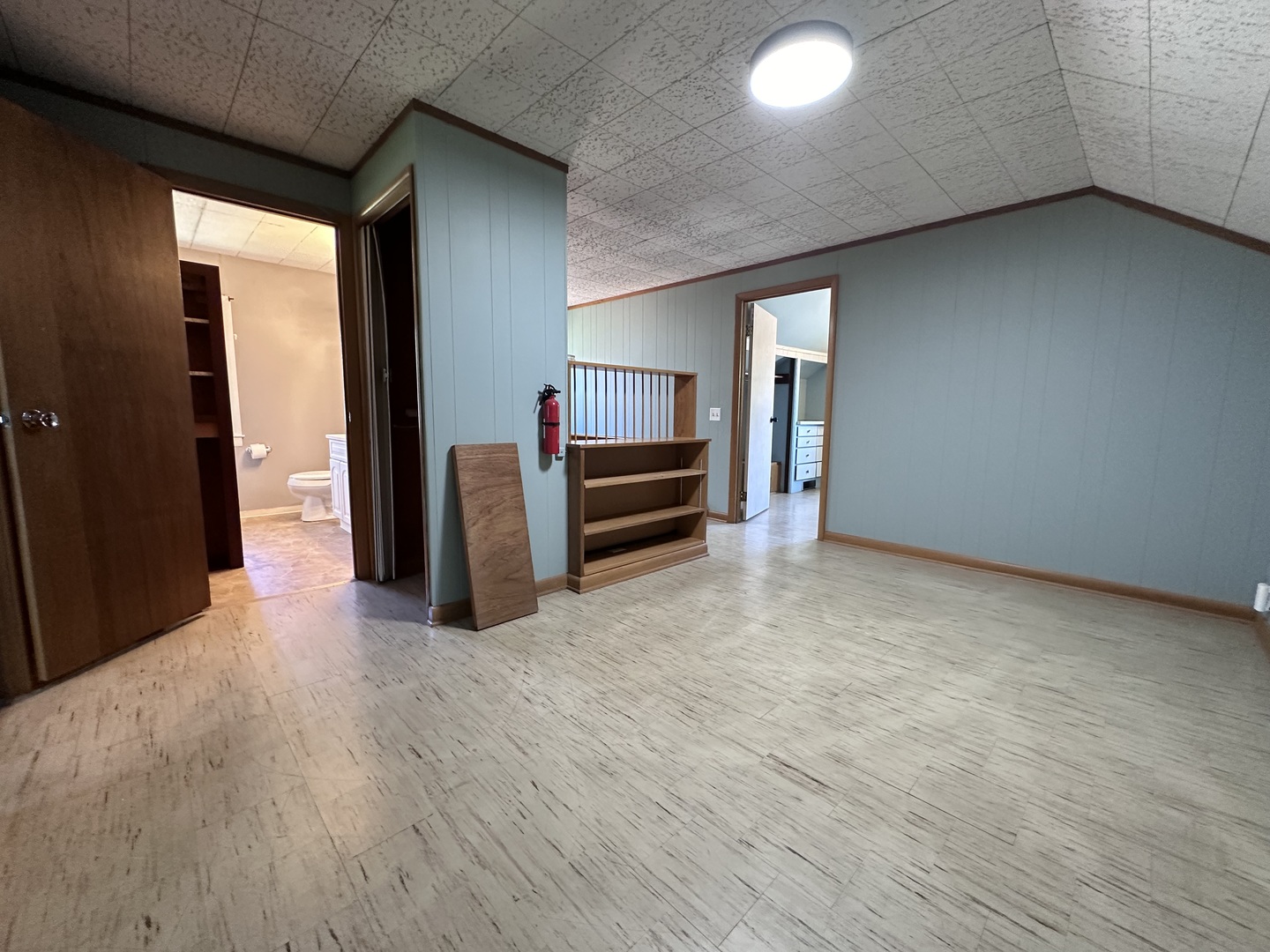 212 East Miller Road Sterling, IL 61081 - Photo 18 of 30 Gallery Image 18