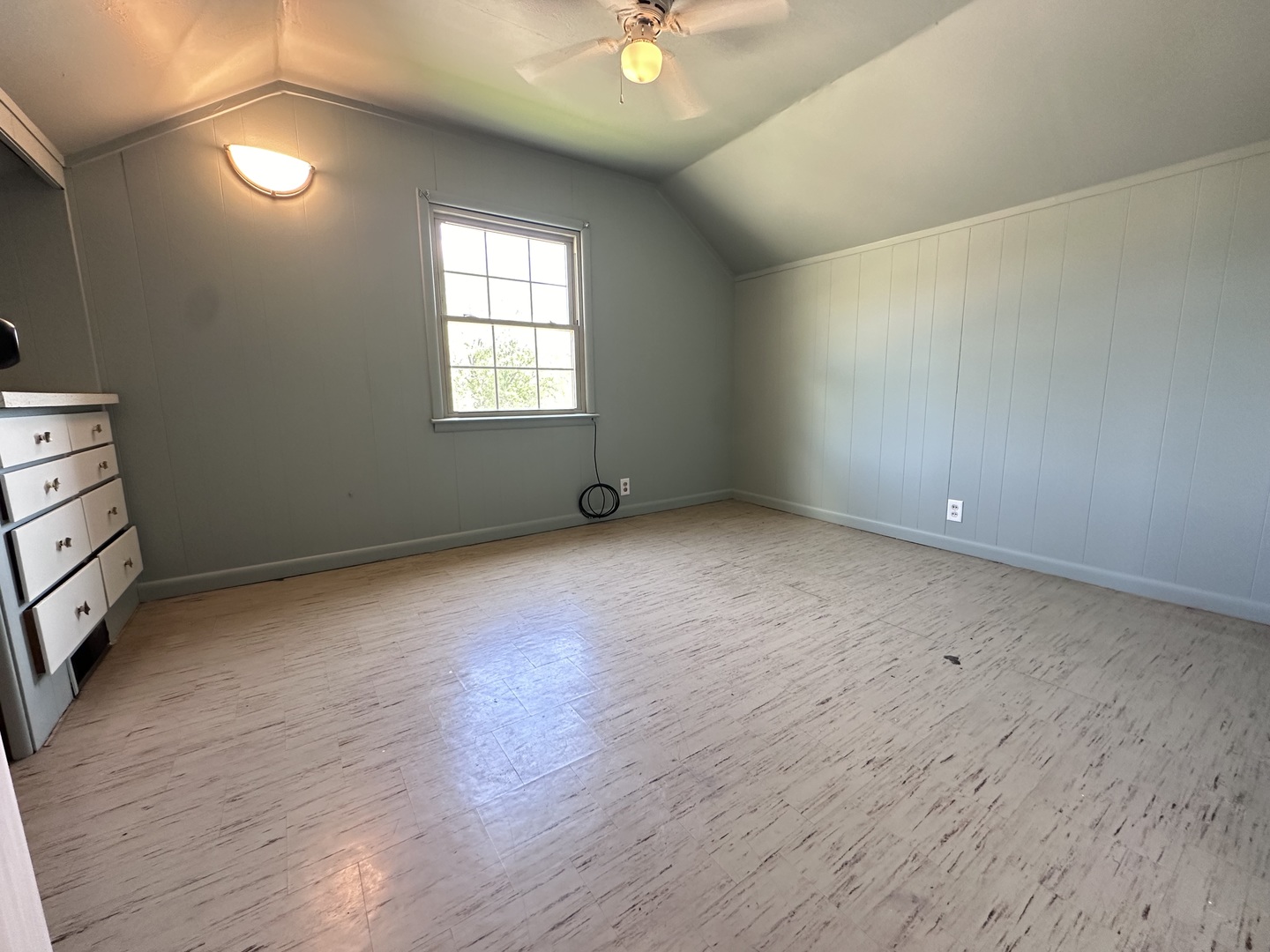 212 East Miller Road Sterling, IL 61081 - Photo 20 of 30 Gallery Image 20