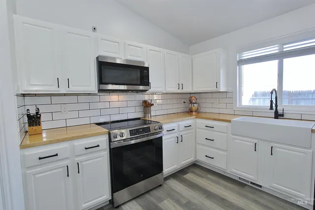 $419,900 | 808 Ada Court, Nampa, ID 83686