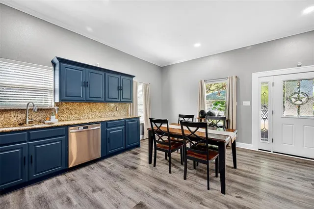 $239,500 | 620 Throckmorton Street, Gainesville, TX 76240