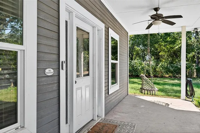 $239,500 | 620 Throckmorton Street, Gainesville, TX 76240