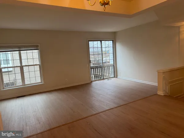 $3,000 | 43798 Virginia Manor Terrace, Ashburn, VA 20148